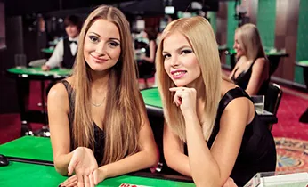 Casino trực tuyến fly888